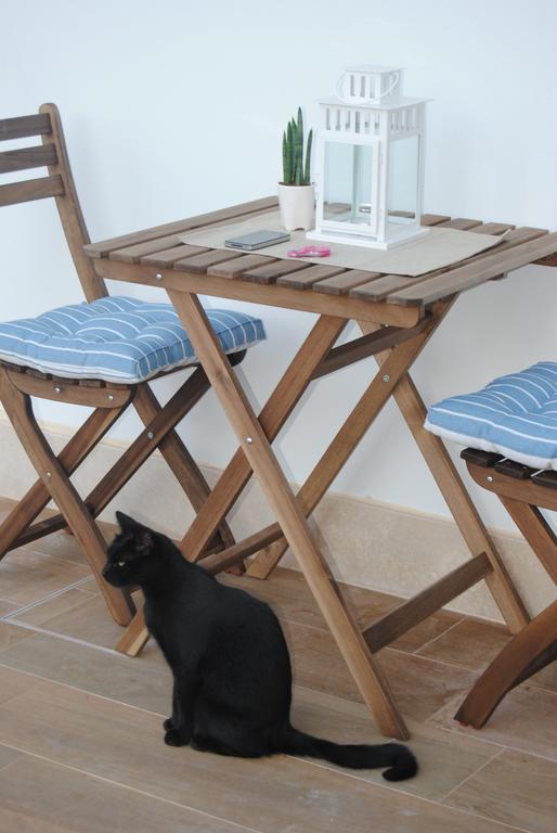 B&B La Gatta Sul Tetto Borgo san Donato  外观 照片